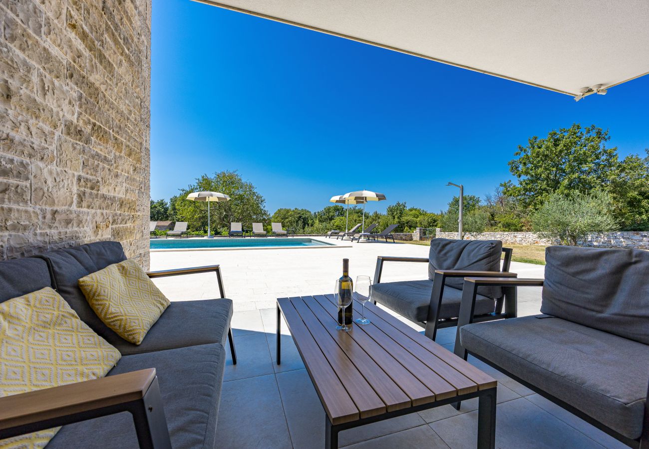 Villa in Cukrici - Villa Serena in Central Istria for 8 people with private heated pool 