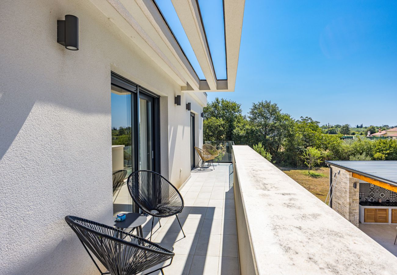 Villa in Cukrici - Villa Serena in Central Istria for 8 people with private heated pool 