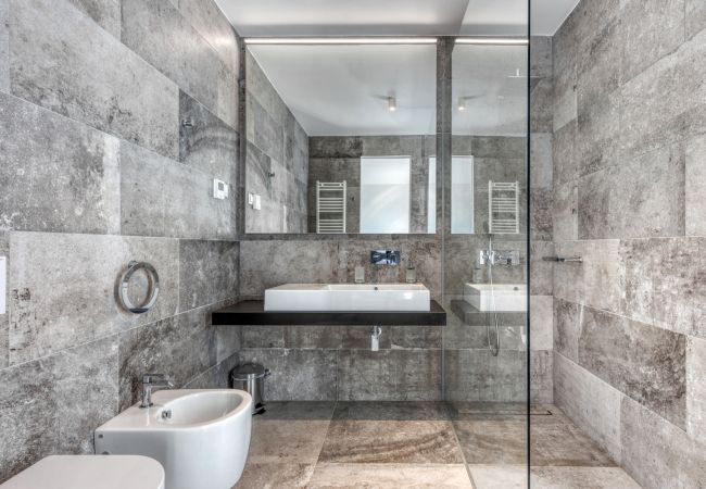 Villa in Fažana - Villa A in Fažana for 8 plus 2 persons with infinity pool only 100 meters from the sea Villa in Fažana - Villa A in Fažana for 8 plus 2 persons with infinity pool only 100 meters from the sea