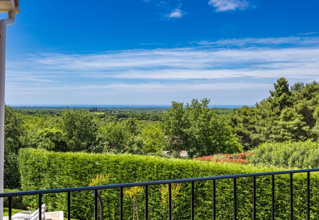 Villa in Babudri - Villa Babudri near Poreč for 10 people with jacuzzi & spa Villa in Babudri - Villa Babudri near Poreč for 10 people with jacuzzi & spa