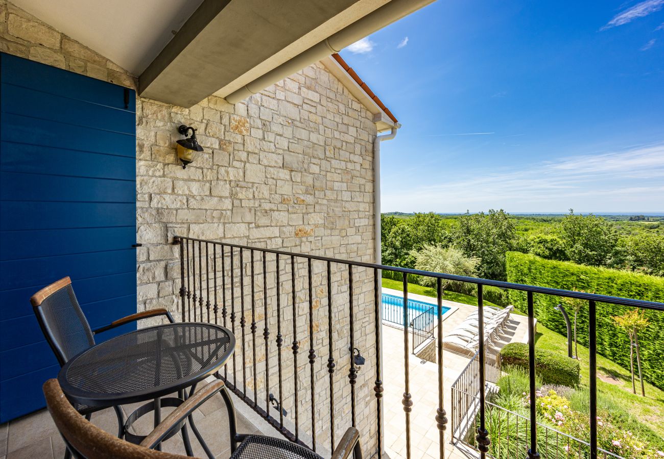 Villa in Babudri - Villa Babudri near Poreč for 10 people with jacuzzi & spa