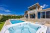 Villa in Babudri - Villa Babudri near Poreč for 10 people with jacuzzi & spa Villa in Babudri - Villa Babudri near Poreč for 10 people with jacuzzi & spa