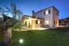 Villa in Labinci - Villa Santa Domenica near Poreč with play room, beautiful tavern & garden Villa in Labinci - Villa Santa Domenica near Poreč with play room, beautiful tavern & garden
