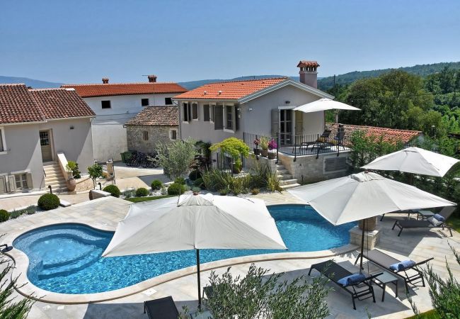 Villa in Pican - Villa Zita u Svicima for 10 people with jacuzzi & sauna in Central Istria Villa in Pican - Villa Zita u Svicima for 10 people with jacuzzi & sauna in Central Istria