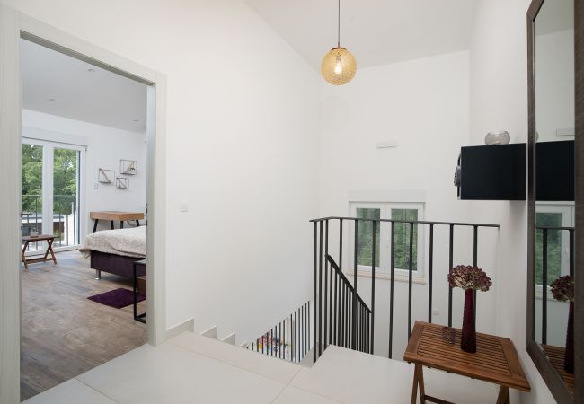 Villa in Juršici - Villa Unica for 8 People in Central Istra, very quiet and luxurious retreat only 15 minutes from the azure blue sea Villa in Juršici - Villa Unica for 8 People in Central Istra, very quiet and luxurious retreat only 15 minutes from the azure blue sea