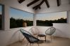 Villa in Juršici - Villa Unica for 8 People in Central Istra, very quiet and luxurious retreat only 15 minutes from the azure blue sea Villa in Juršici - Villa Unica for 8 People in Central Istra, very quiet and luxurious retreat only 15 minutes from the azure blue sea