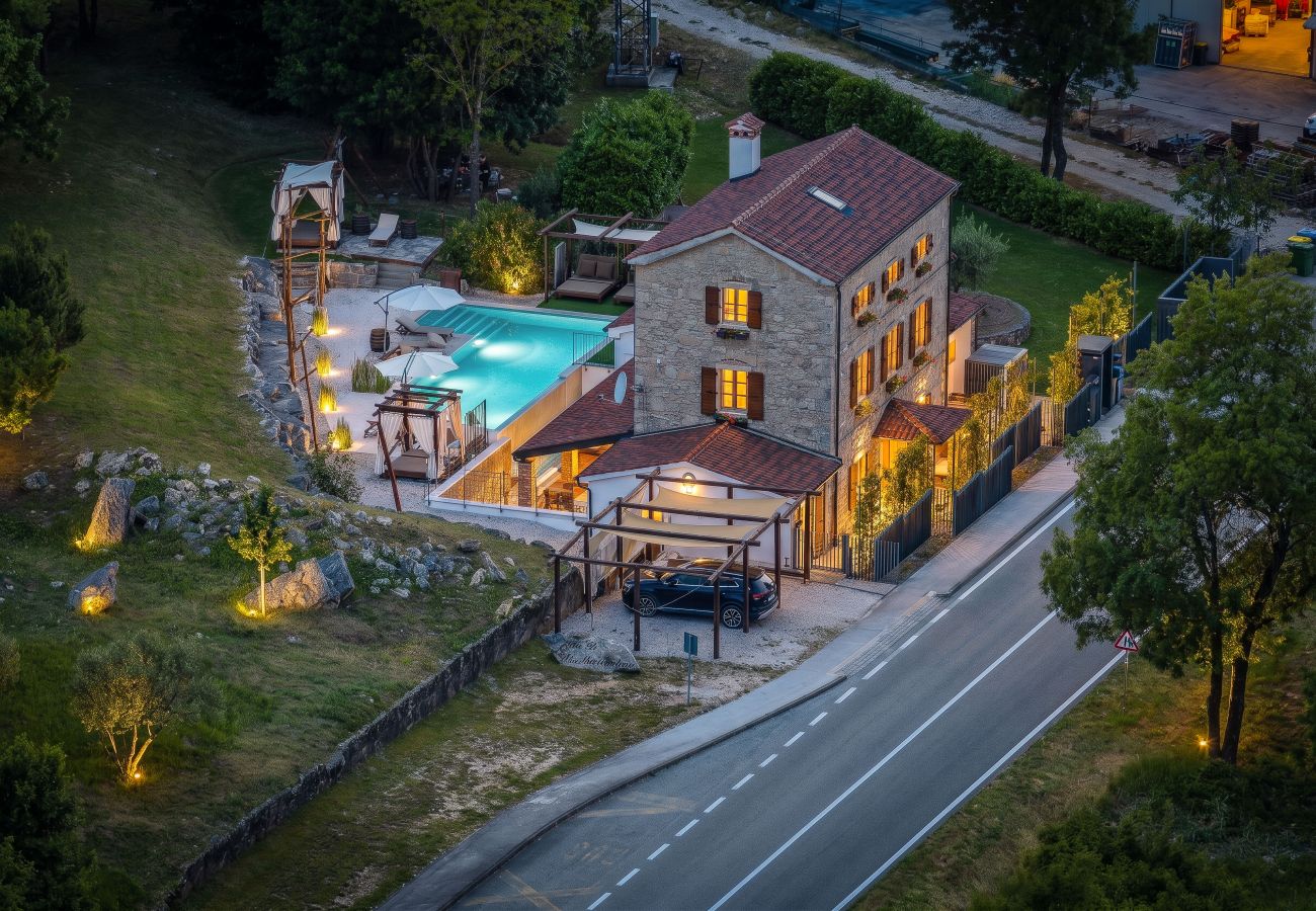 Villa in Žudetici - Villa Blazeni Miroslav Bulesic in Central Istria for 8 people with private heated pool and sauna