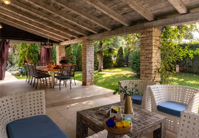 Villa in Porec - Villa Duga in Poreč for 12 people with sea view & only 1,2 km from beach Villa in Porec - Villa Duga in Poreč for 12 people with sea view & only 1,2 km from beach