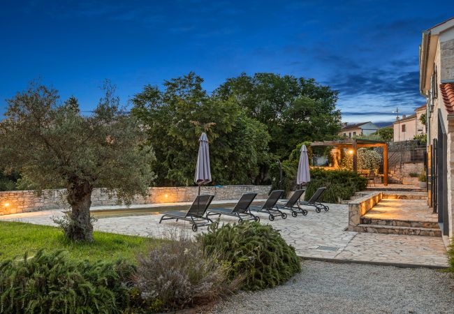 Villa in Butkovici - Casa 42 pet friendly for 9 people in Central Istria with salt - water pool Villa in Butkovici - Casa 42 pet friendly for 9 people in Central Istria with salt - water pool