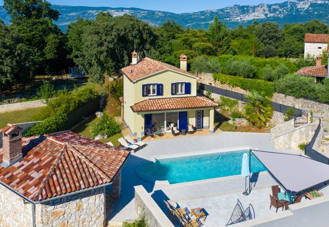 Villa in Kršan - Villa Rose near Labin - Rabac for 4 people with playground and private pool Villa in Kršan - Villa Rose near Labin - Rabac for 4 people with playground and private pool