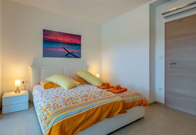 Villa in Svetvincenat - Villa Vita in Central Istria - Ground Floor Villa for 6 People with Heated Pool  Villa in Svetvincenat - Villa Vita in Central Istria - Ground Floor Villa for 6 People with Heated Pool