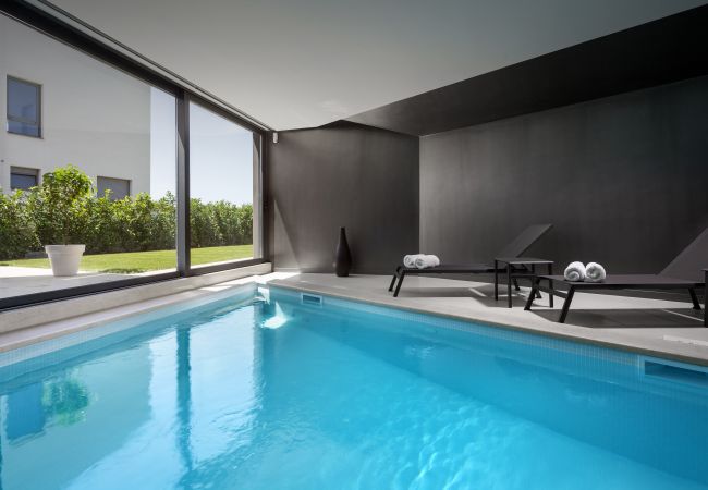Villa in Banjole - Villa Lucy Banjole for 12 people near Medulin with heated indoor pool & spa just 400 meters from the beach Villa in Banjole - Villa Lucy Banjole for 12 people near Medulin with heated indoor pool & spa just 400 meters from the beach