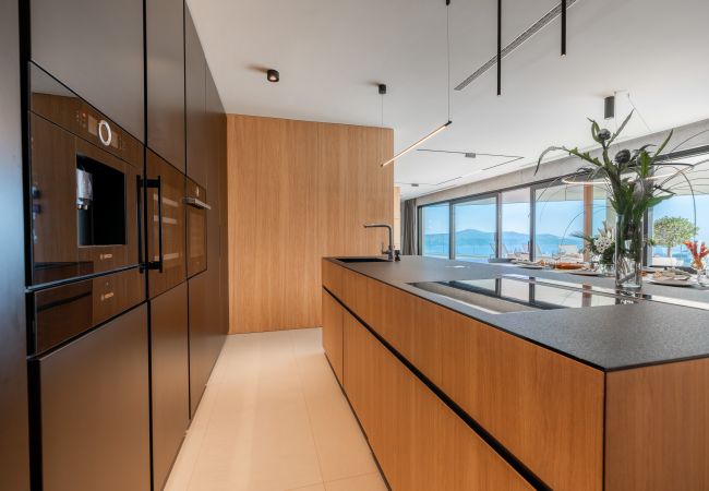 Villa in Mošcenice - Villa 3.0 near Opatija for 8 people with indoor and outdoor pool & wellness Villa in Mošcenice - Villa 3.0 near Opatija for 8 people with indoor and outdoor pool & wellness