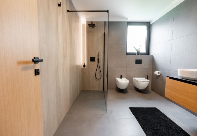 Villa in Mošcenice - Villa 3.0 near Opatija for 8 people with indoor and outdoor pool & wellness Villa in Mošcenice - Villa 3.0 near Opatija for 8 people with indoor and outdoor pool & wellness
