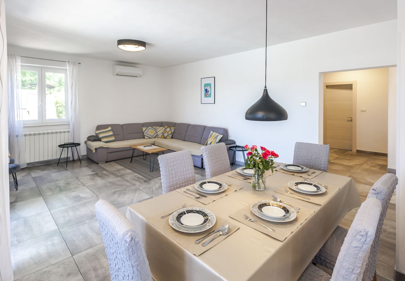Villa in Marcana - Holiday House Gortan for 7 people near Pula with children playground and private pool - pet friendly