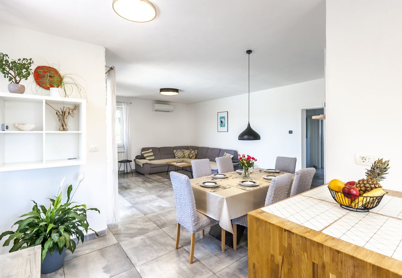 Villa in Marcana - Holiday House Gortan for 7 people near Pula with children playground and private pool - pet friendly
