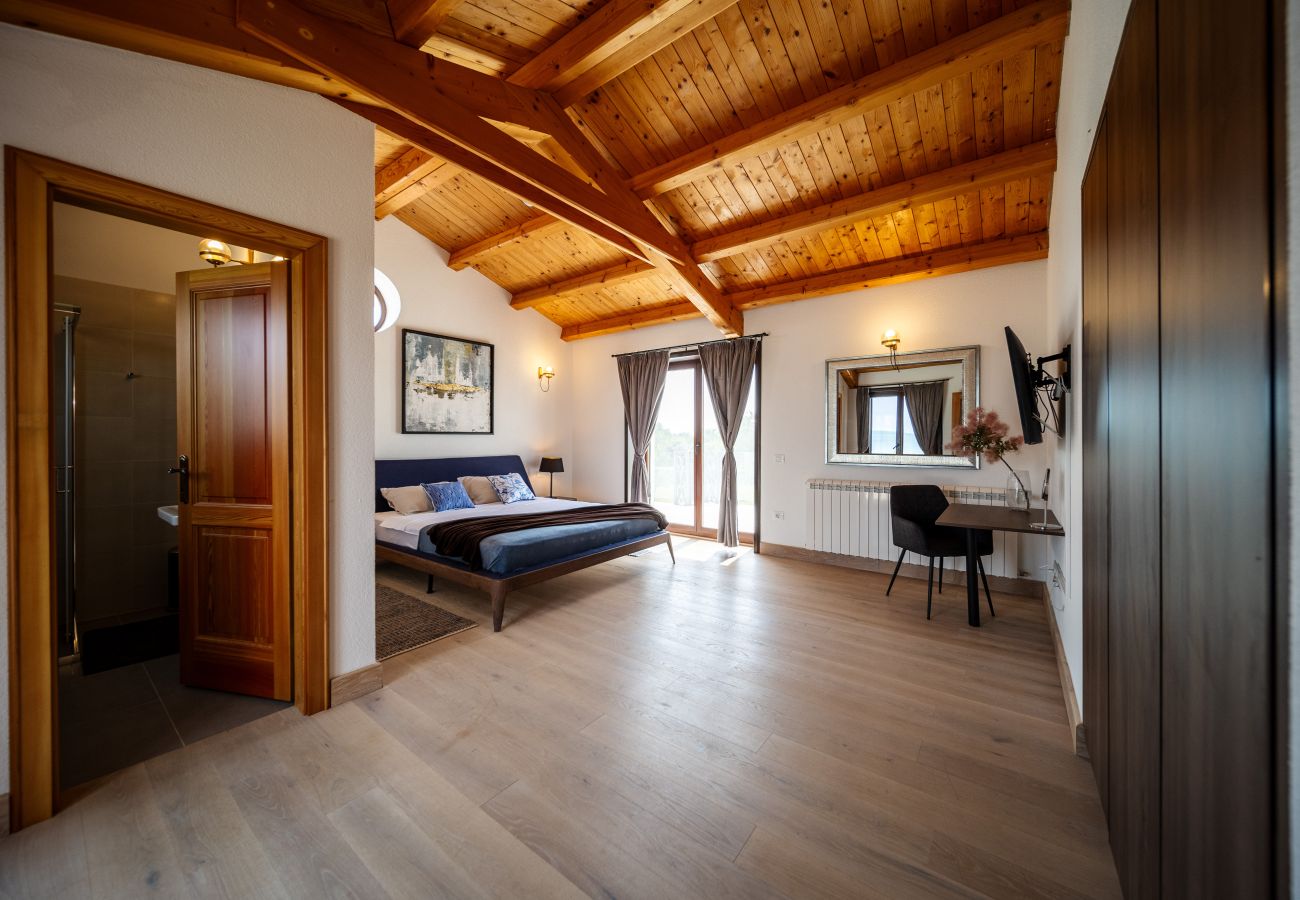 Villa in Hrboki - Villa Antea for 10 people near Barban with heated pool 75 m2 - welness & large garden