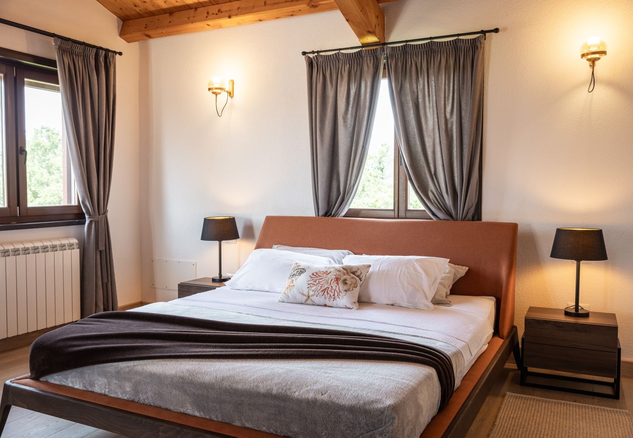 Villa in Hrboki - Villa Antea for 10 people near Barban with heated pool 75 m2 - welness & large garden