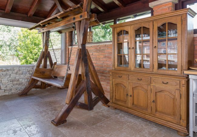 Villa in Valtura - Villa Istra Kamen for kids & families near Pula for 18 people with sport activities, wellness & 67 m2 heated private pool Villa in Valtura - Villa Istra Kamen for kids & families near Pula for 18 people with sport activities, wellness & 67 m2 heated private pool