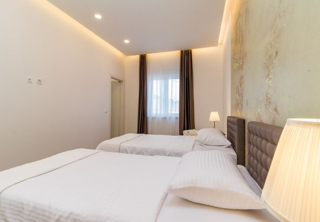 Villa in Pula - Villa Casa L for 10 people near Pula with heated salt - water pool and pet friendly Villa in Pula - Villa Casa L for 10 people near Pula with heated salt - water pool and pet friendly