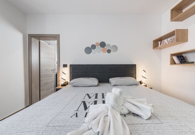 Villa in Sveta Nedelja - Villa Alison Deluxe for 4 + 2 near Labin - Rabac with heated pool & spa Villa in Sveta Nedelja - Villa Alison Deluxe for 4 + 2 near Labin - Rabac with heated pool & spa