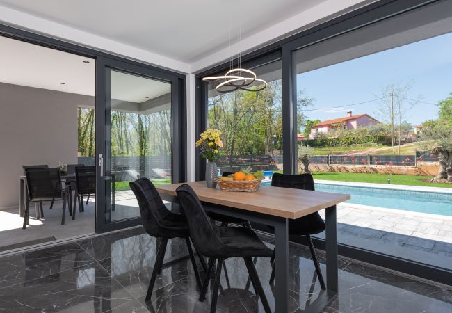 Villa in Sveta Nedelja - Villa Alison Deluxe for 4 + 2 near Labin - Rabac with heated pool & spa Villa in Sveta Nedelja - Villa Alison Deluxe for 4 + 2 near Labin - Rabac with heated pool & spa