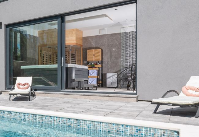 Villa in Sveta Nedelja - Villa Alison Deluxe Junior for 4 + 2 near Labin - Rabac with children playground, wellness & pet friendly Villa in Sveta Nedelja - Villa Alison Deluxe Junior for 4 + 2 near Labin - Rabac with children playground, wellness & pet friendly