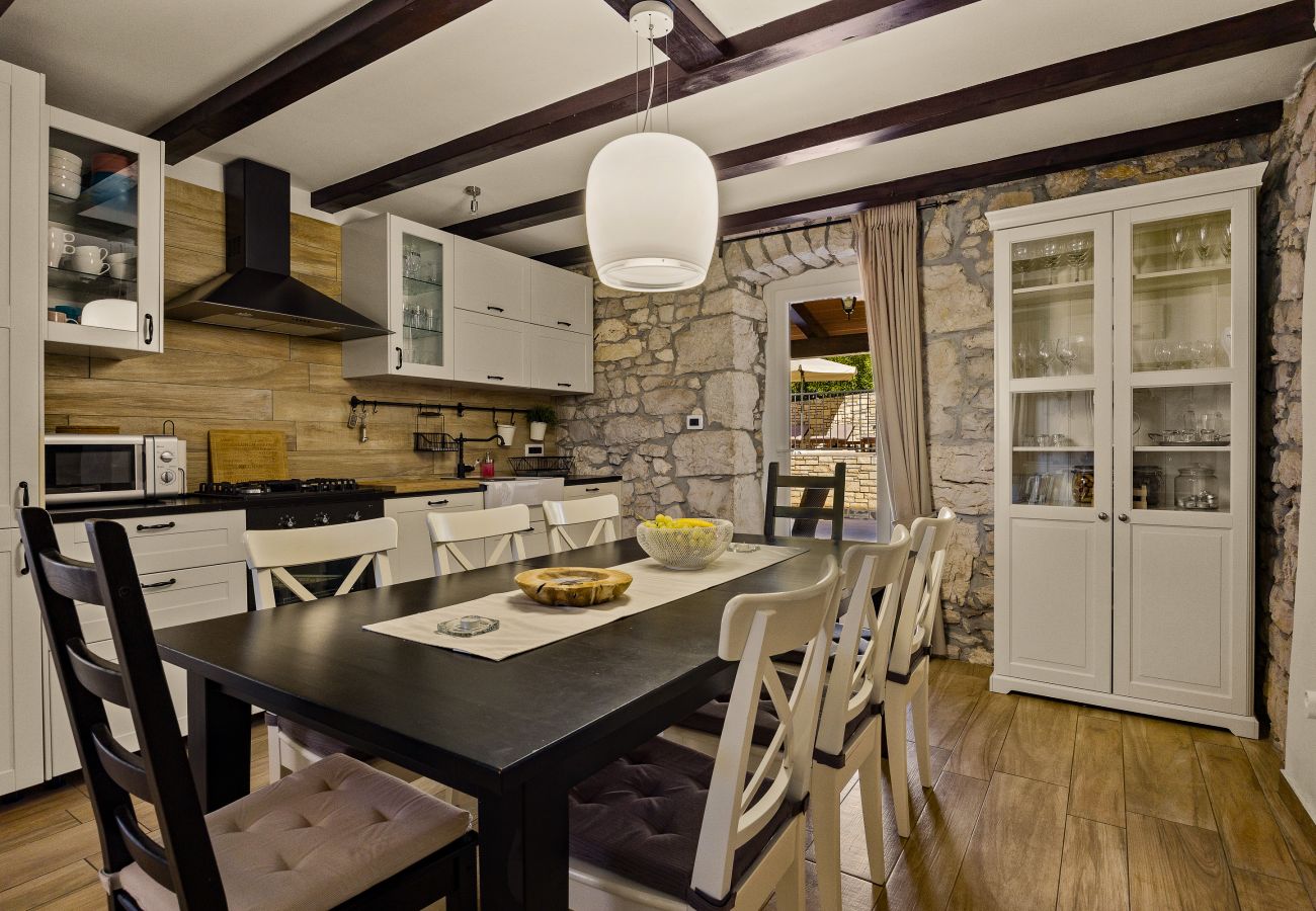 Villa in Labin - Charming Villa Antoana for families and kids in Labin - Rabac with children playground & private pool