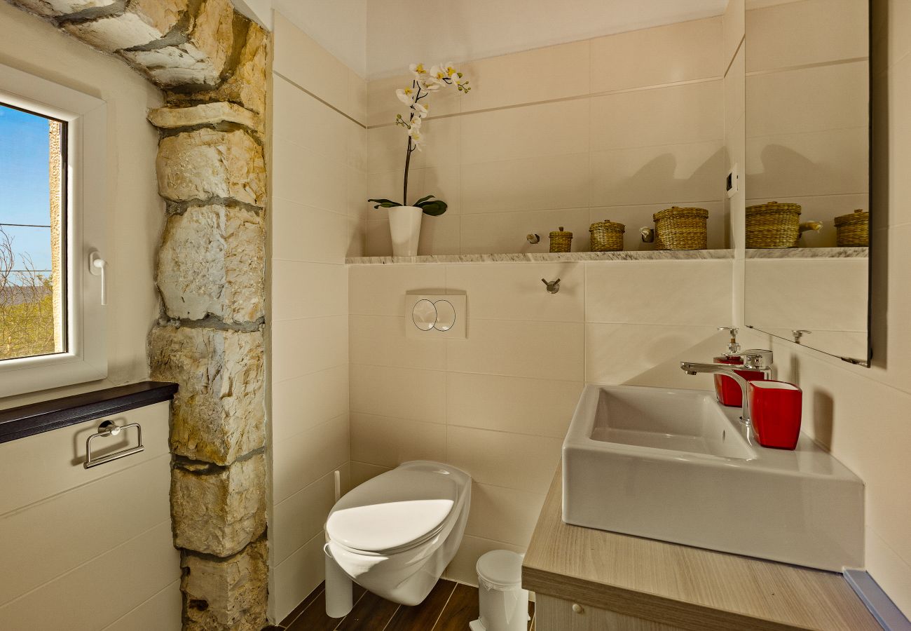 Villa in Labin - Charming Villa Antoana for families and kids in Labin - Rabac with children playground & private pool