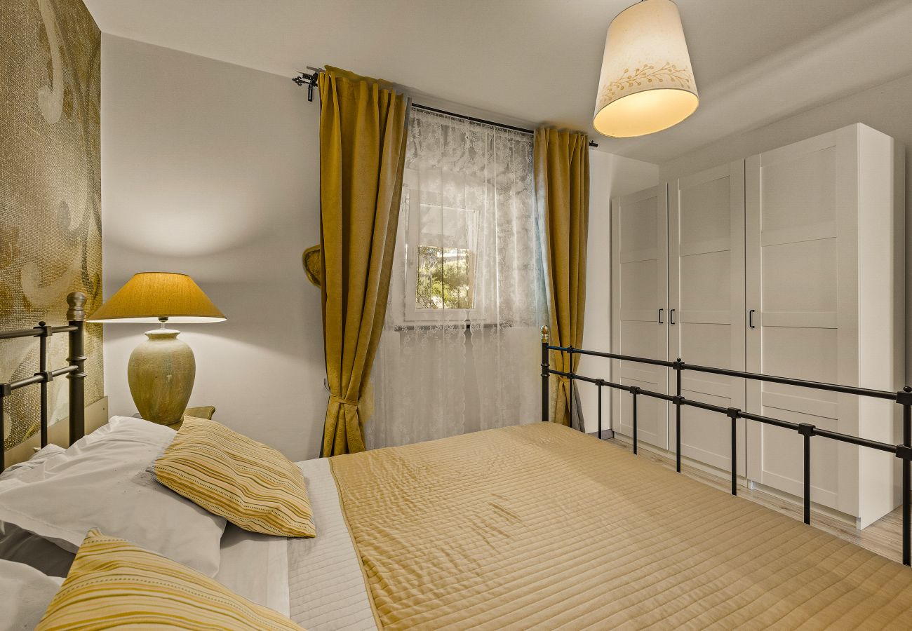 Villa in Labin - Charming Villa Antoana for families and kids in Labin - Rabac with children playground & private pool