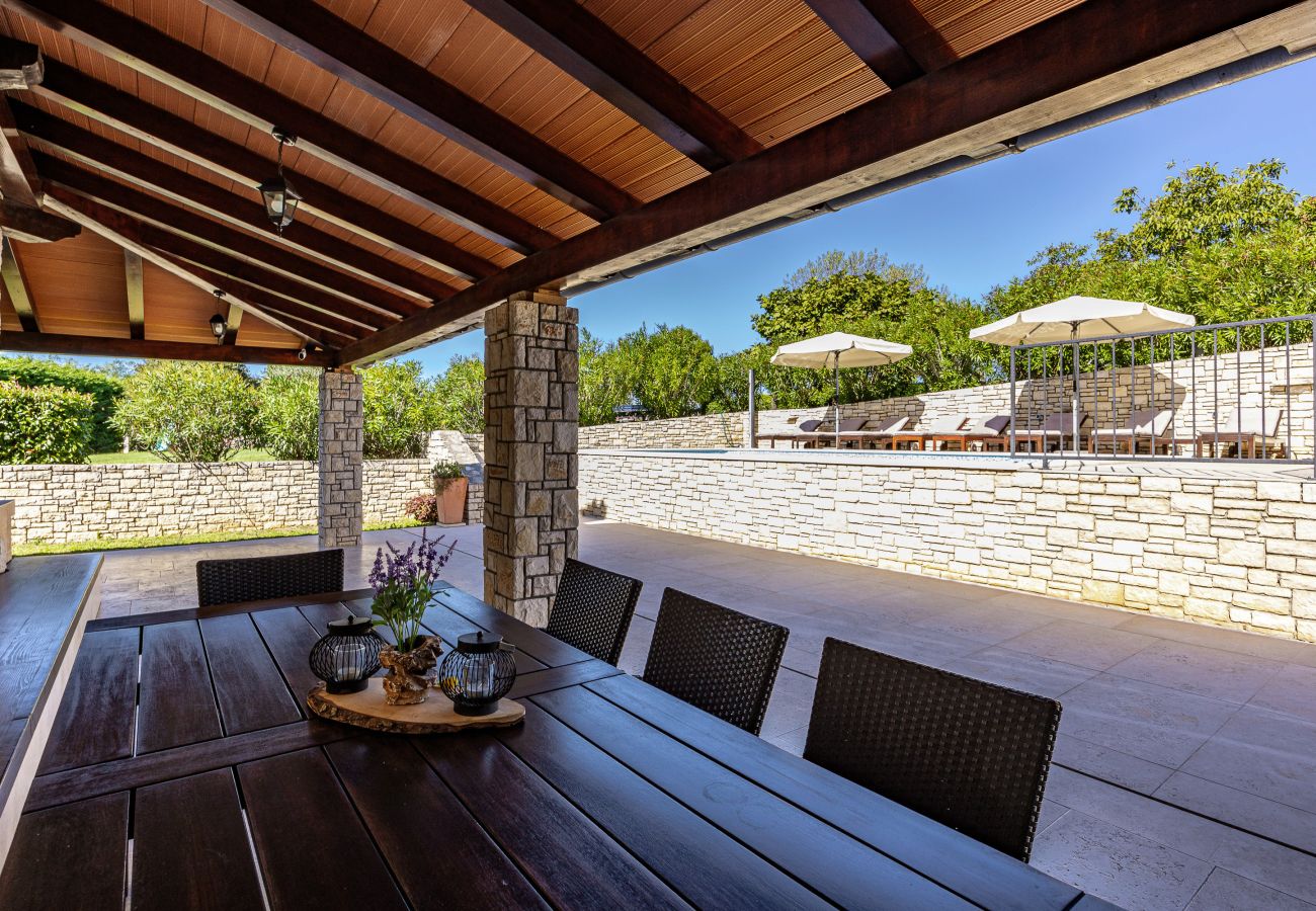 Villa in Labin - Charming Villa Antoana for families and kids in Labin - Rabac with children playground & private pool