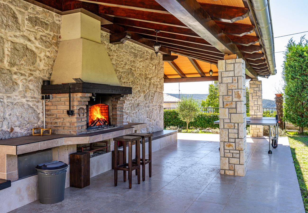 Villa in Labin - Charming Villa Antoana for families and kids in Labin - Rabac with children playground & private pool