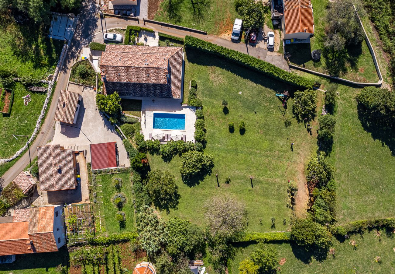 Villa in Labin - Charming Villa Antoana for families and kids in Labin - Rabac with children playground & private pool