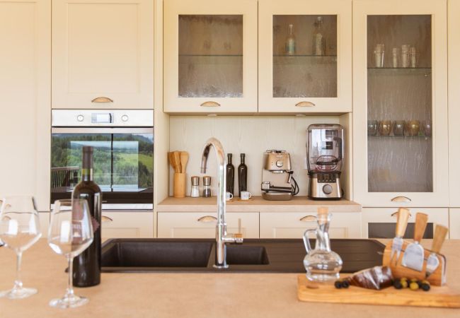 Villa in Brtonigla - Villa Sanpadeo for kids & families in Central Istria with jacuzzi, sauna & sea view Villa in Brtonigla - Villa Sanpadeo for kids & families in Central Istria with jacuzzi, sauna & sea view