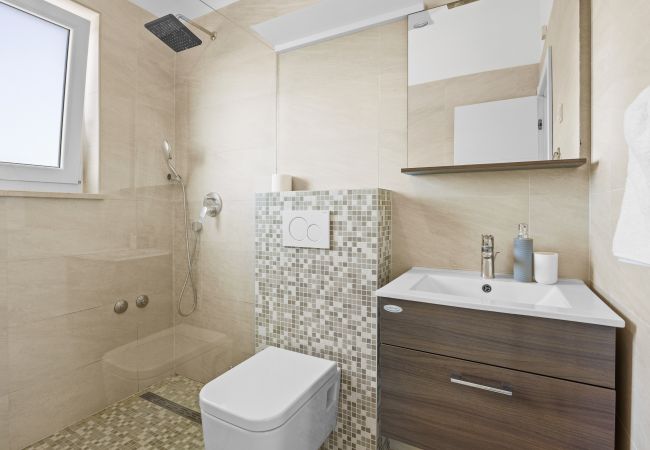 Villa in Medulin - Villa Bosco in Medulin with sea view and private pool only 300 meters from the beach Villa in Medulin - Villa Bosco in Medulin with sea view and private pool only 300 meters from the beach