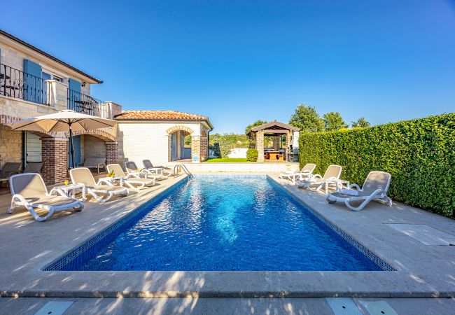 Villa in Medulin - Villa Bosco in Medulin with sea view and private pool only 300 meters from the beach Villa in Medulin - Villa Bosco in Medulin with sea view and private pool only 300 meters from the beach