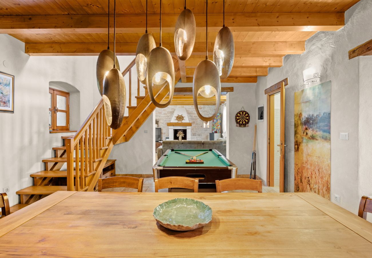 Villa in Divšici - Villa Boduleri for 9 people in Central Istria with private pool & children playground 