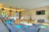 Villa in Višnjan - Villa Onyx for 12 people near Poreč with 65 m2 private pool and jacuzzi Villa in Višnjan - Villa Onyx for 12 people near Poreč with 65 m2 private pool and jacuzzi