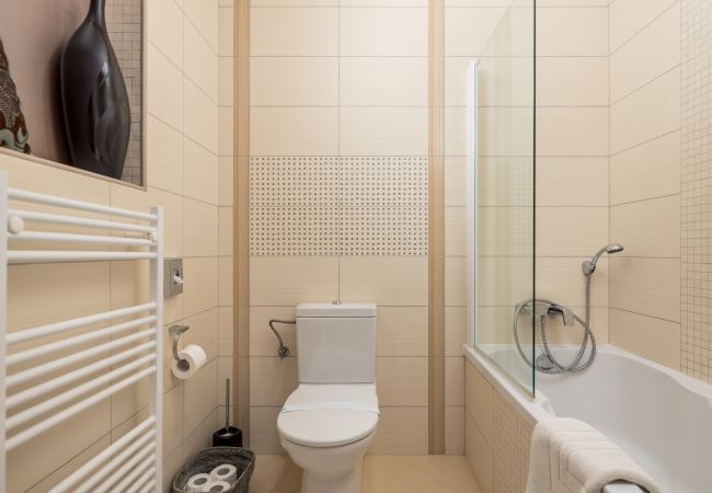 Villa in Umag - Villa Magnolia in Umag for 10 persons - beachfront - with sea view, jacuzzi and fitness area Villa in Umag - Villa Magnolia in Umag for 10 persons - beachfront - with sea view, jacuzzi and fitness area