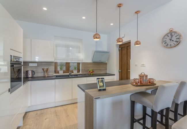 Villa in Pazin - Villa Anima for 8 people in Central Istria with children playground and 50 m2 private pool Villa in Pazin - Villa Anima for 8 people in Central Istria with children playground and 50 m2 private pool
