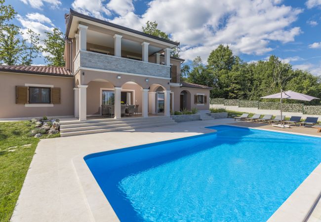 Villa in Pazin - Villa Anima for 8 people in Central Istria with children playground and 50 m2 private pool Villa in Pazin - Villa Anima for 8 people in Central Istria with children playground and 50 m2 private pool
