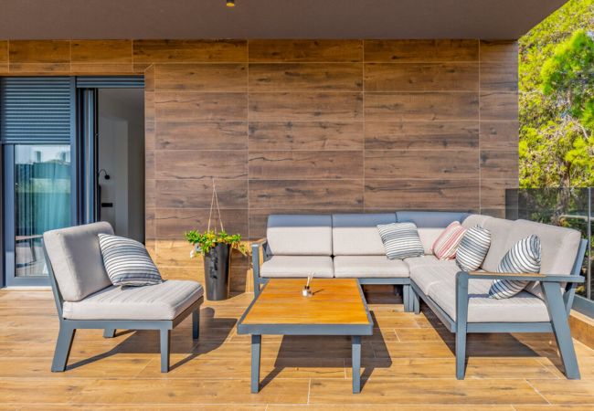 Villa in Fažana - Villa Palatium III in Fažana for 8 people only 200 meters from the sea with sauna & indoor-outside heated pool Villa in Fažana - Villa Palatium III in Fažana for 8 people only 200 meters from the sea with sauna & indoor-outside heated pool