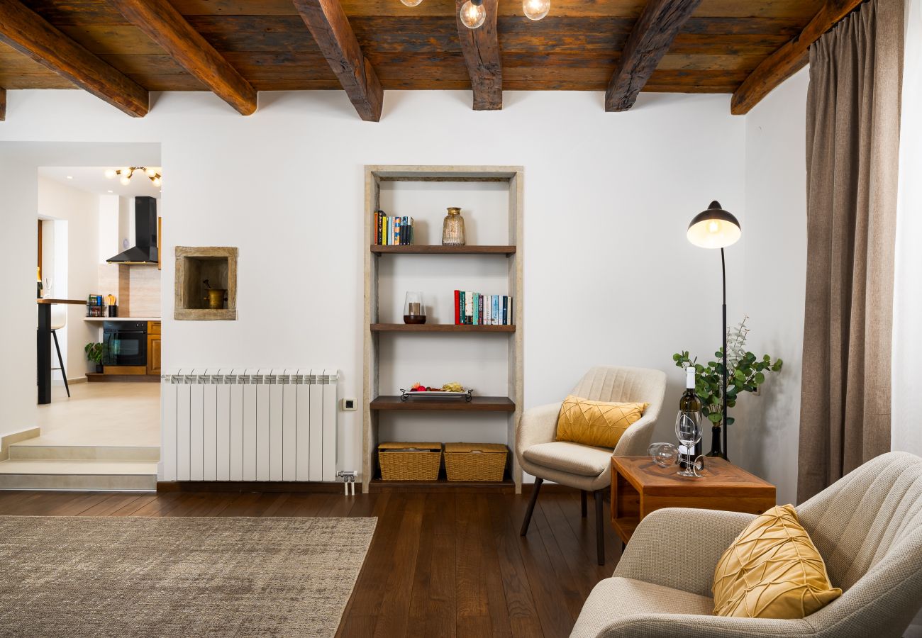 Villa in Zamaski Dol - Villa Zamask for 7 people in Central Istria with jacuzzi & sauna