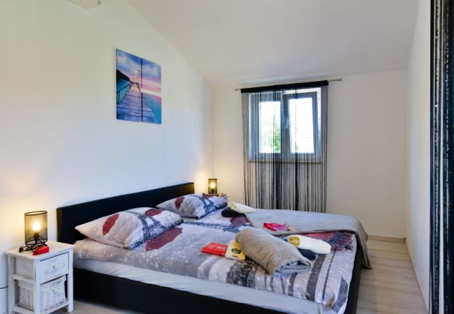 Villa in Umag - Villa Stella Juricani for 6 people near Umag with private pool only 4 km from the beach Villa in Umag - Villa Stella Juricani for 6 people near Umag with private pool only 4 km from the beach