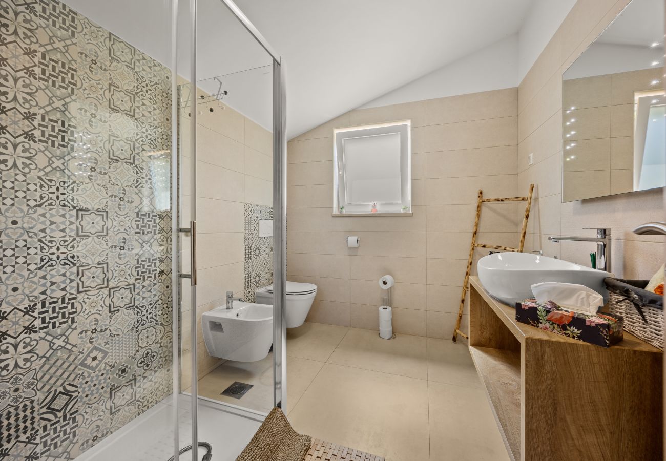 Villa in Umag - Villa Stella Juricani for 6 people near Umag with private pool only 4 km from the beach