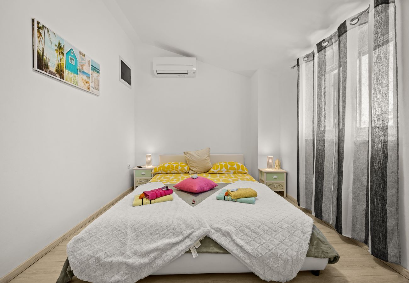 Villa in Umag - Villa Stella Juricani for 6 people near Umag with private pool only 4 km from the beach