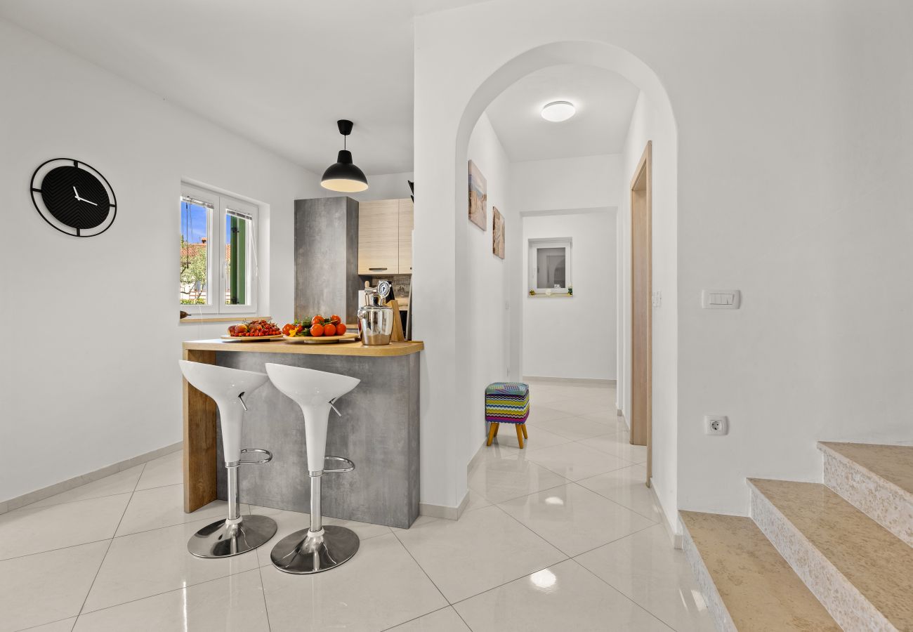 Villa in Umag - Villa Stella Juricani for 6 people near Umag with private pool only 4 km from the beach