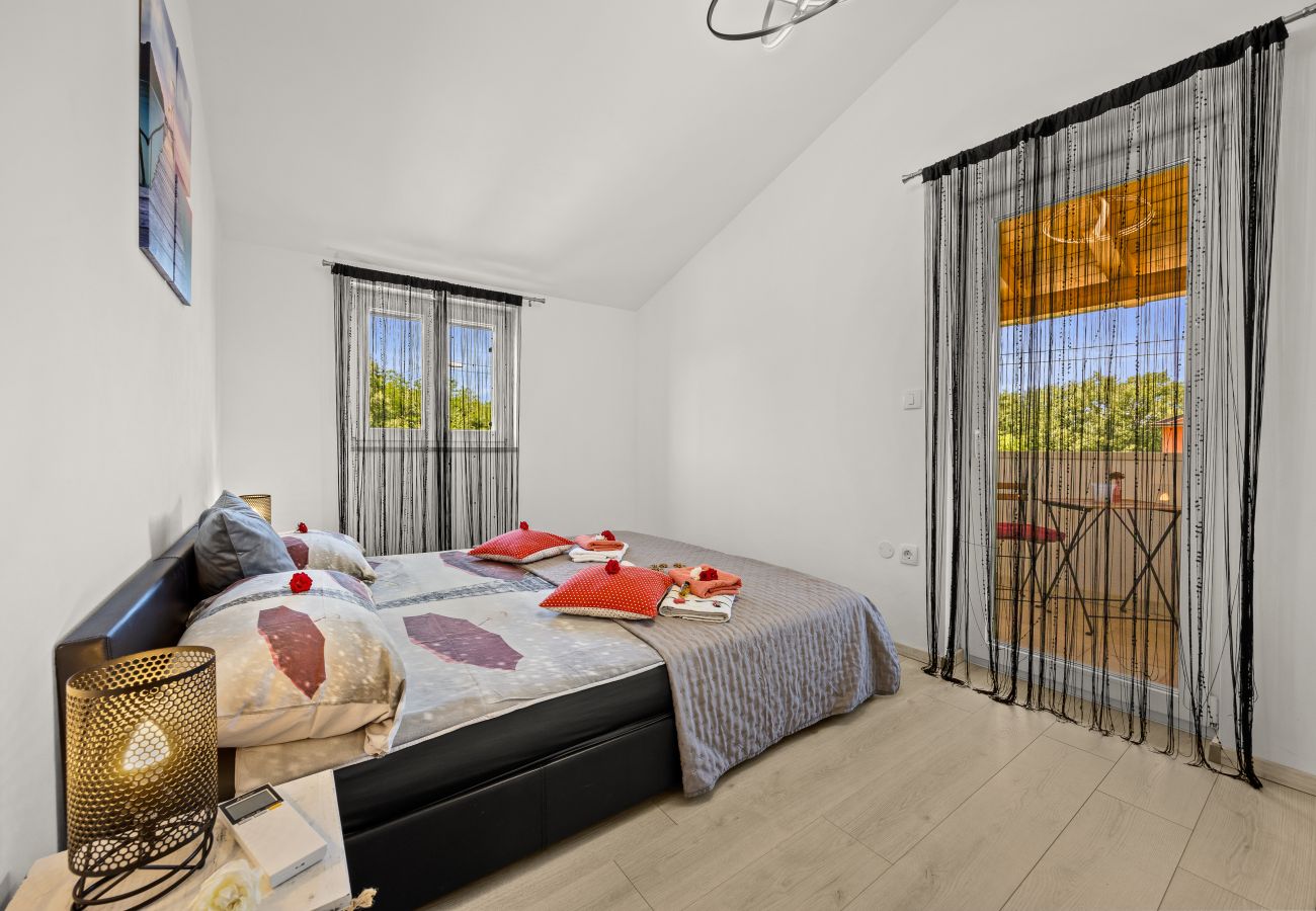 Villa in Umag - Villa Stella Juricani for 6 people near Umag with private pool only 4 km from the beach