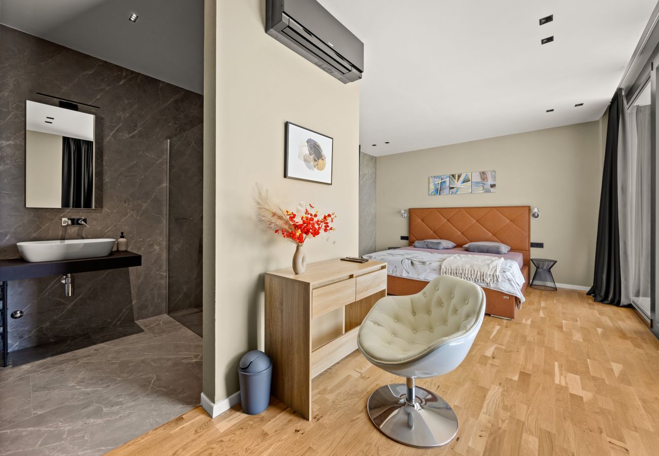 Villa in Šterna - Luxury Villa She for 6 people with 61 m2 private pool, playground & activities on-side for adults and kids