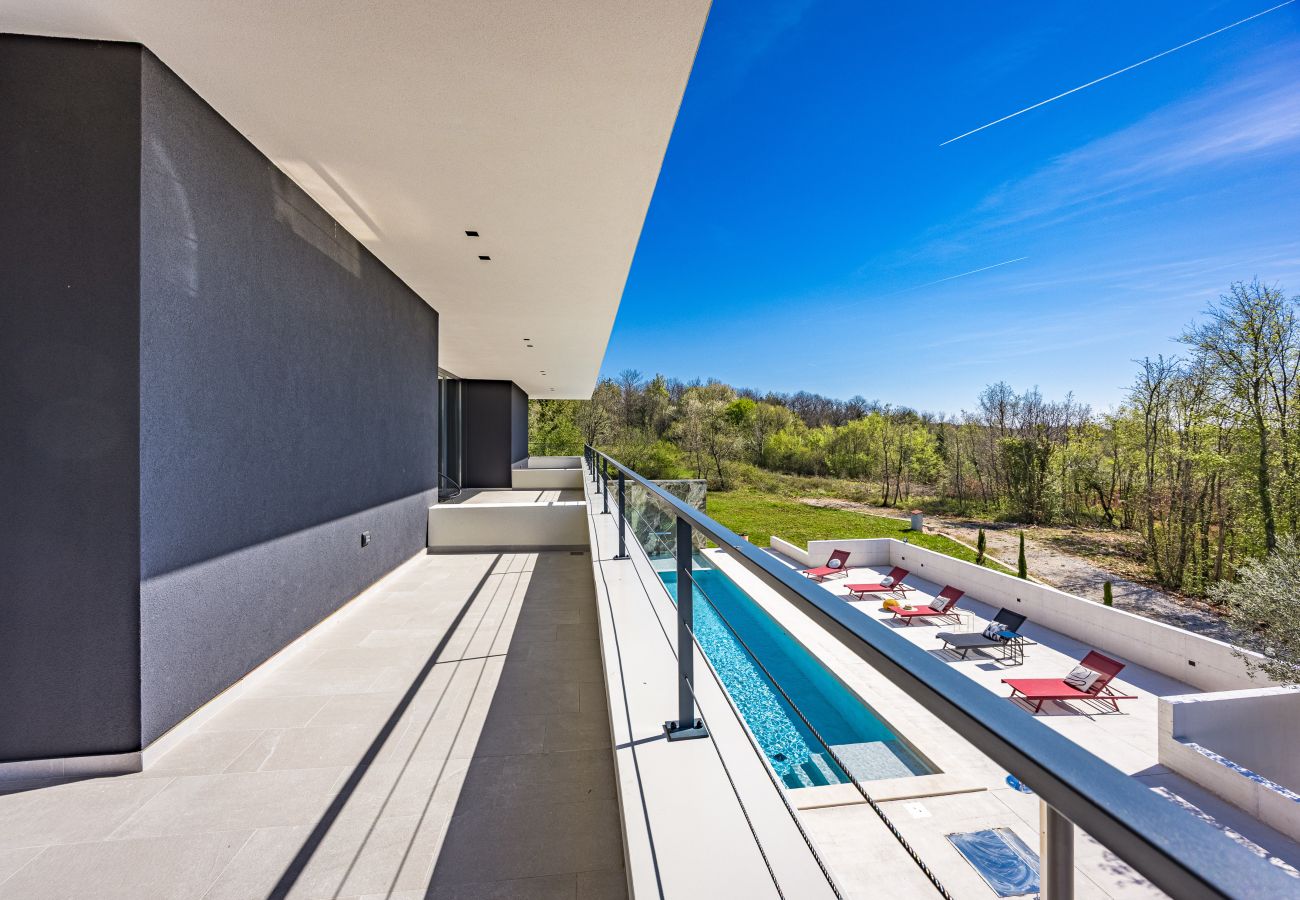 Villa in Šterna - Luxury Villa She for 6 people with 61 m2 private pool, playground & activities on-side for adults and kids